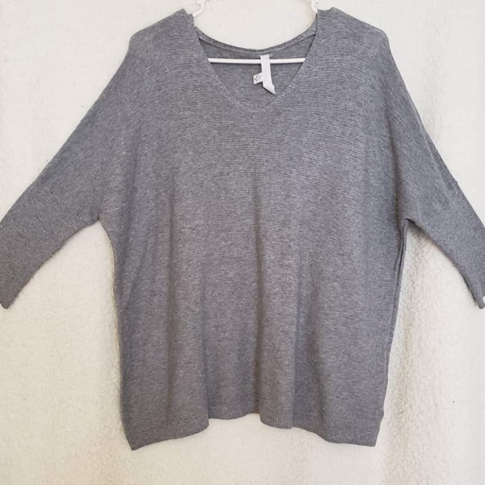 Cute Shirt! Perfect for a cool summer night! New